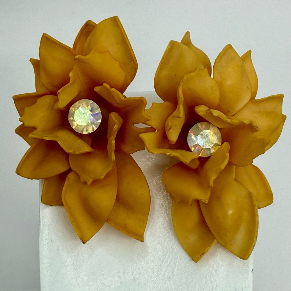 Vintage Western Germany Golden Flower Clip On Earrings with Rhinestone Accents